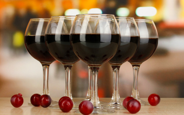 Wine glasses cherries still life free wallpaper - medium preview image