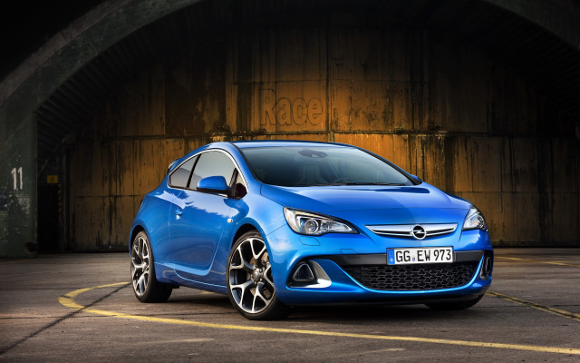 Blue car parking lot tunnel free wallpaper - medium preview image