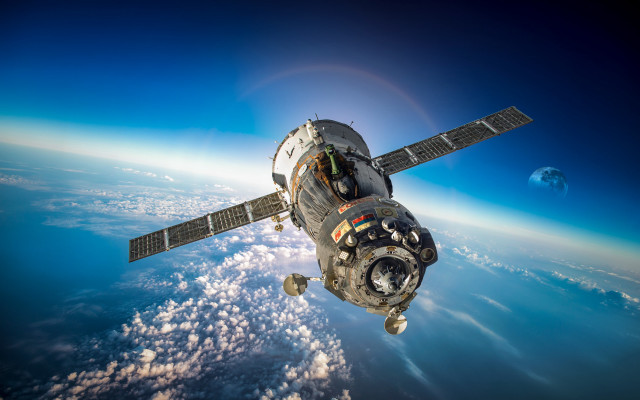 Space station sky clouds sun free wallpaper - medium preview image