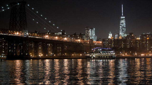 Boat bridge city night lights #2 free wallpaper - medium preview image