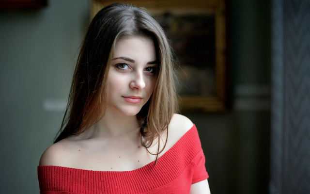 Elina karimova red top portrait free wallpaper - medium preview image