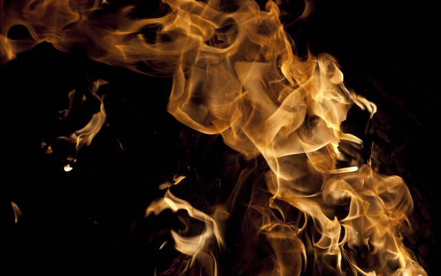 Fire embers flames illusion molten free wallpaper - medium preview image