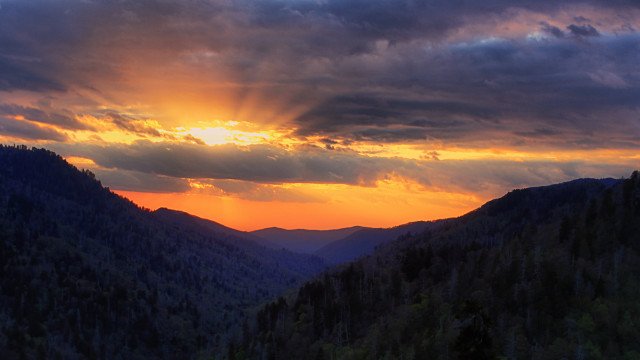 Sunset mountain forest cloudy sunbeam free wallpaper - medium preview image