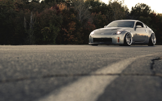 Silver sports car tiltshift night #2 free wallpaper - medium preview image