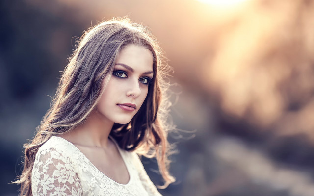 Woman blueeyes whitedress sunny portrait free wallpaper - medium preview image