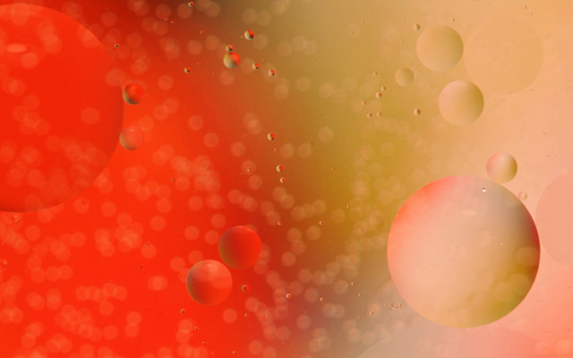 Red bubbles oil water raytraced free wallpaper - medium preview image
