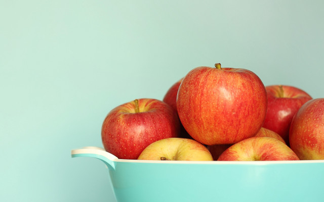 Blue bowl red yellow apples free wallpaper - medium preview image