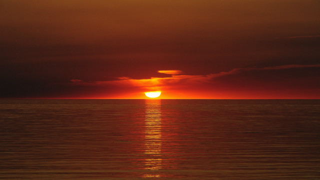 Sunset ocean boat bird cloud free wallpaper - medium preview image