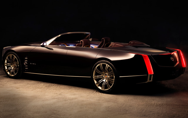 Black car red roof light free wallpaper - medium preview image
