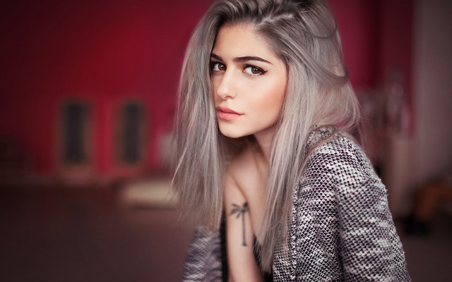 Woman tattoo greyhair redbackground photorealistic free wallpaper - medium preview image