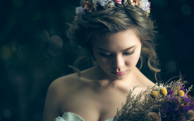 Woman dress bouquet serious portrait free wallpaper - medium preview image