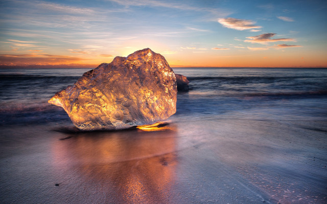 Iceberg beach sunset reflection mountain free wallpaper - medium preview image