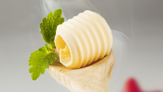 Food leaf smoke 3d render free wallpaper - medium preview image