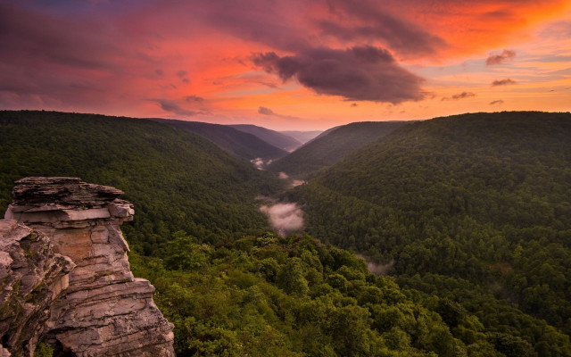 Sunset valley river cliff cityscape free wallpaper - medium preview image