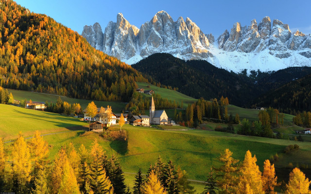 Mountain church autumn leaves florence free wallpaper - medium preview image