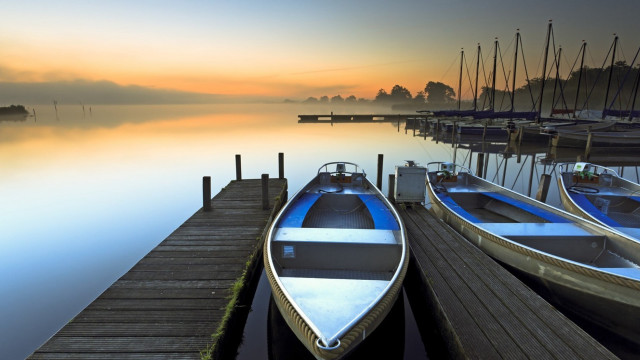 Dock boats foggy sky puzzle free wallpaper - medium preview image