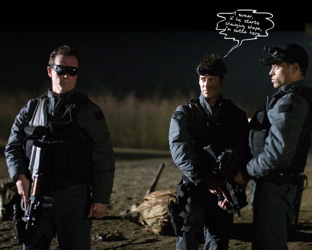 Two men police uniforms talking free wallpaper - medium preview image