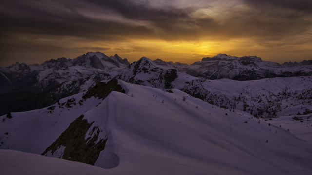 Snowy mountain dusk sunset ocean free wallpaper - medium preview image