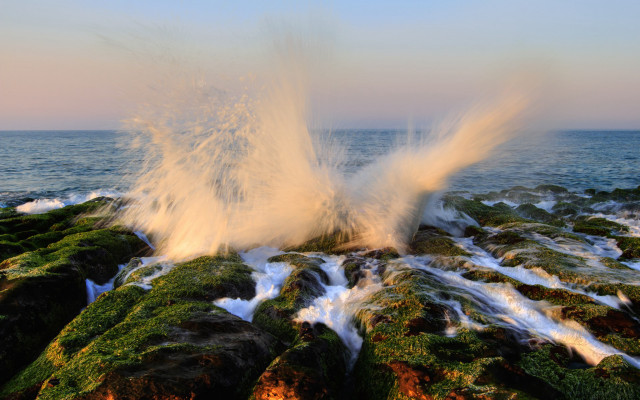 Wave rock mossy shore sunset free wallpaper - medium preview image