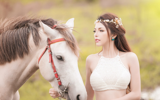 Woman horse fashion flowers jewelry free wallpaper - medium preview image