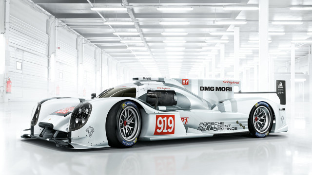 White racecar garage red white free wallpaper - medium preview image