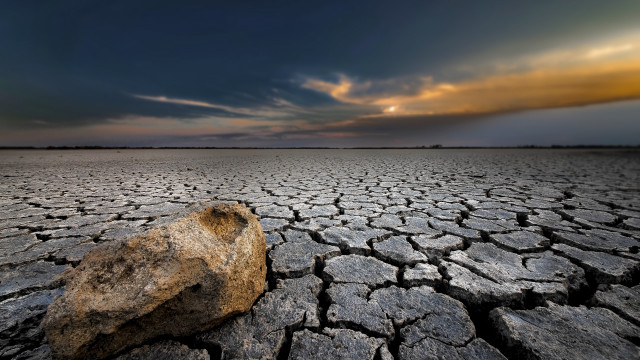 Rock drygrass cloudy sunset mountain free wallpaper - medium preview image