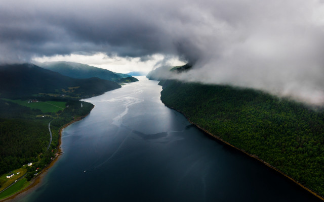 Hudson river landscape clouds mountains free wallpaper - medium preview image