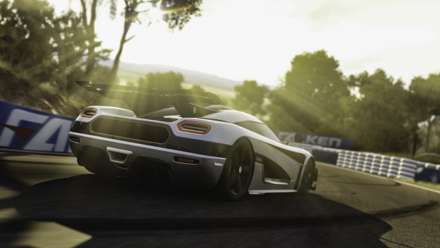 Car race track forest fence free wallpaper - medium preview image