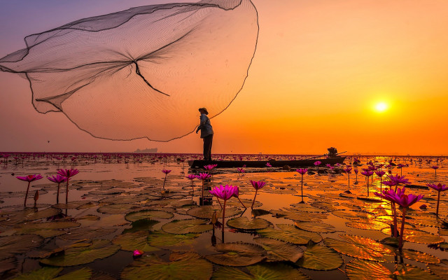 Man boat lake net art free wallpaper - medium preview image