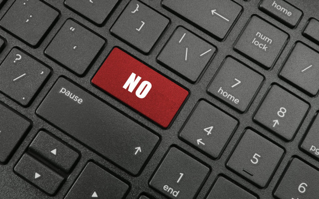 Red button no keyboard esao free wallpaper - medium preview image