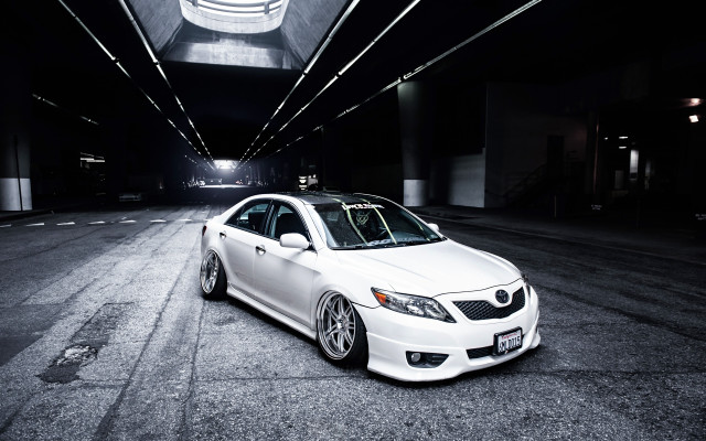 White car parking garage tunnel free wallpaper - medium preview image