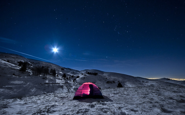 Snowy hill fullmoon starry sky free wallpaper - medium preview image