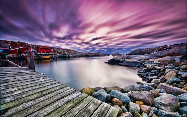 Dock red house rocky shore free wallpaper - medium preview image