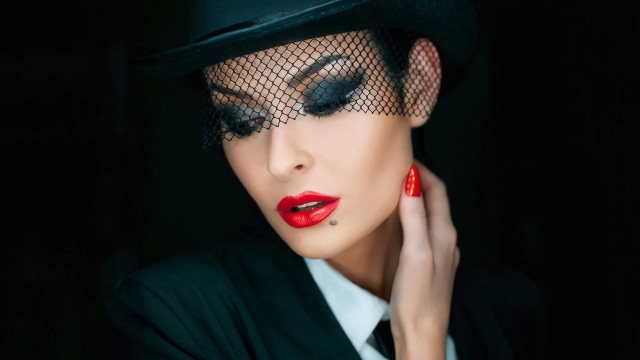Gothic fashion photorealistic portrait blackhat free wallpaper - medium preview image