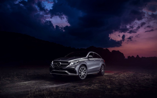 Silver car night cloudy sky free wallpaper - medium preview image
