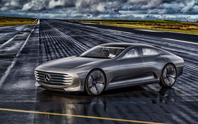 Silver car wet runway cloudy free wallpaper - medium preview image