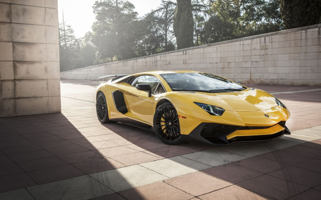 Yellow sports car parking lot #43 free wallpaper - medium preview image