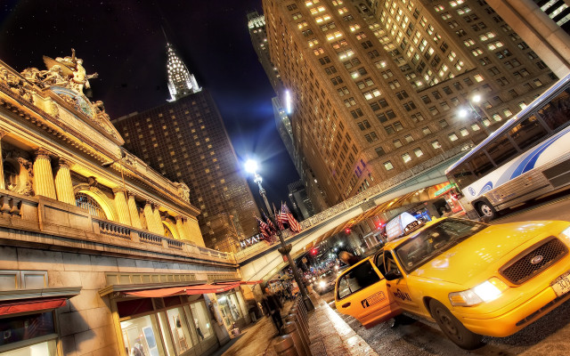 Taxi bus city street night free wallpaper - medium preview image