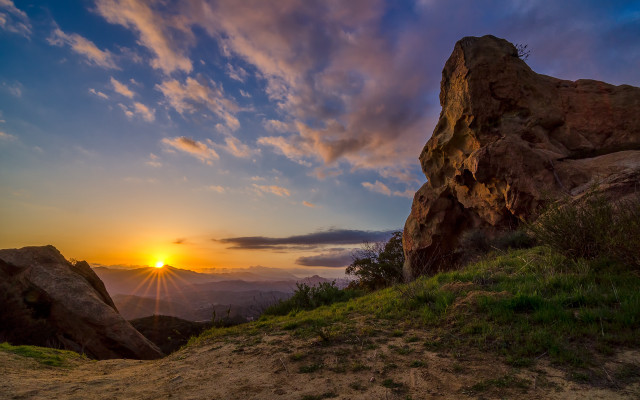 Sunset mountain clouds horizon ocean free wallpaper - medium preview image