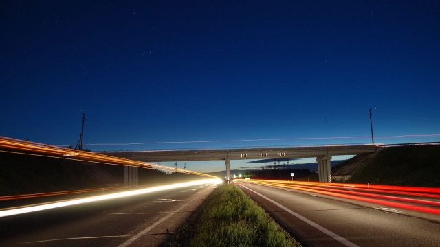 Highway bridge cars night lightstreaks free wallpaper - medium preview image