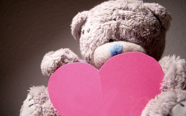 Teddy bear love heart pink free wallpaper - medium preview image