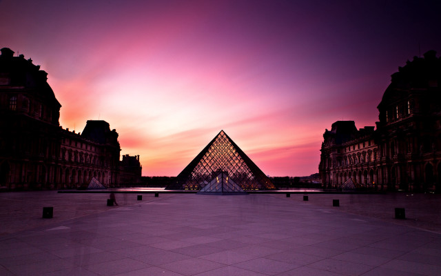 Pyramid sunset pink sky cityscape free wallpaper - medium preview image