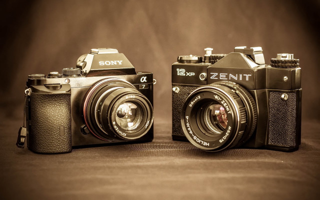 Two old cameras tabletop brown free wallpaper - medium preview image