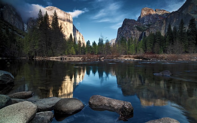 Mountain reflection lake forest sky #8 free wallpaper - medium preview image