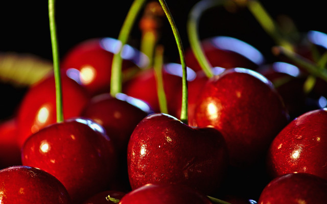 Cherry closeup shiny fruit macro free wallpaper - medium preview image
