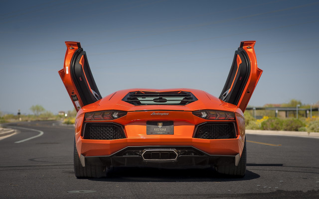 Bright orange sports car open #2 free wallpaper - medium preview image