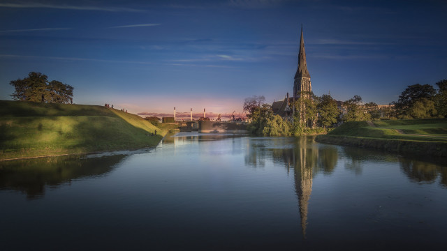 River church sunset tiltshift award free wallpaper - medium preview image