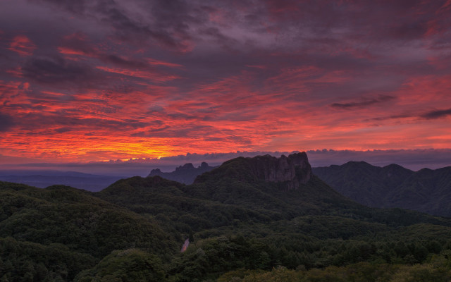 Sunset mountain range red sky #4 free wallpaper - medium preview image