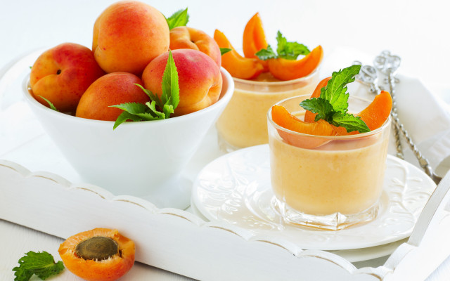 Plate bowl peaches spoon ice free wallpaper - medium preview image