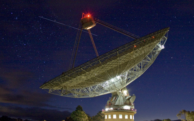Satellite dish night stars urban free wallpaper - medium preview image